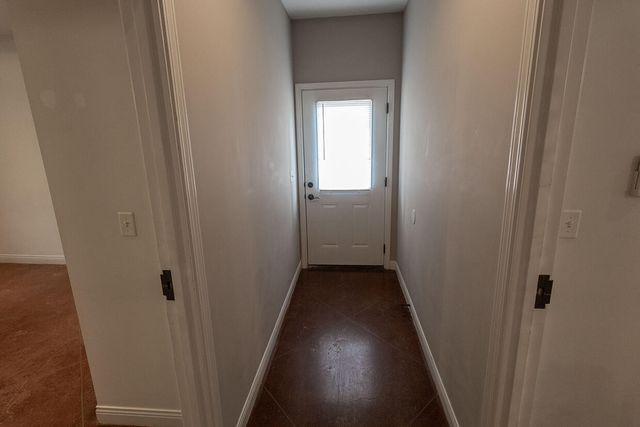 1413 PARIS RD 101, Columbia, MO 65201