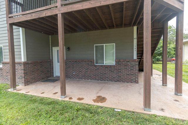 1413 PARIS RD 101, Columbia, MO 65201