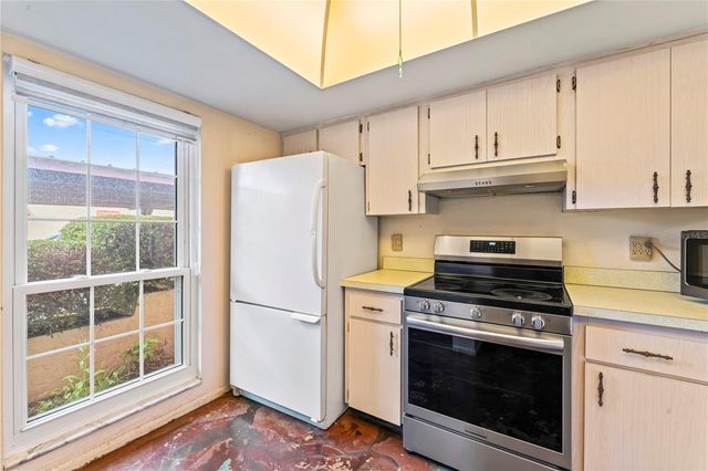 7200 ULMERTON ROAD C3, Largo, FL 33771