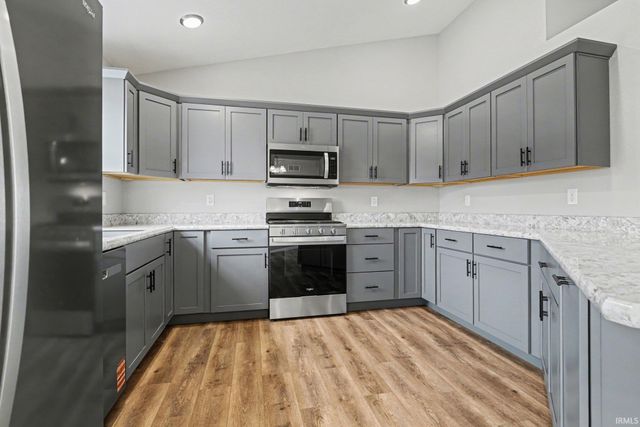 12402 N Placidview Lane, Milford, IN 46542