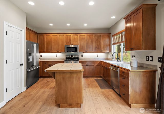 4804 Hartford Way, Mukilteo, WA 98275