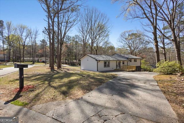 2166 Chestnut Place, Lithia Springs, GA 30122