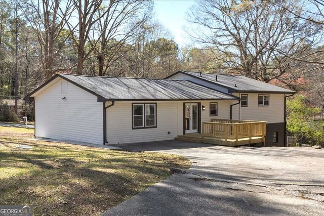 2166 Chestnut Place, Lithia Springs, GA 30122