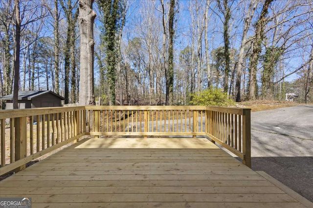 2166 Chestnut Place, Lithia Springs, GA 30122