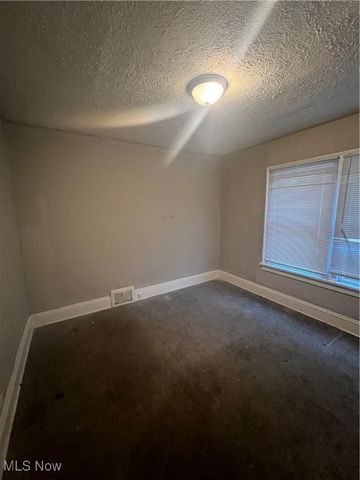 3273 E 135th Street, Cleveland, OH 44120