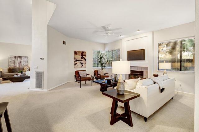 2050 Campton Cir, Gold River, CA 95670