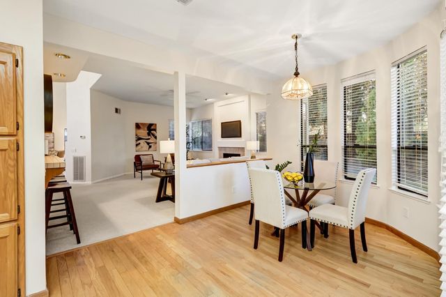 2050 Campton Cir, Gold River, CA 95670