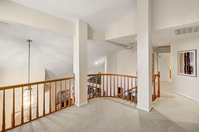 2050 Campton Cir, Gold River, CA 95670