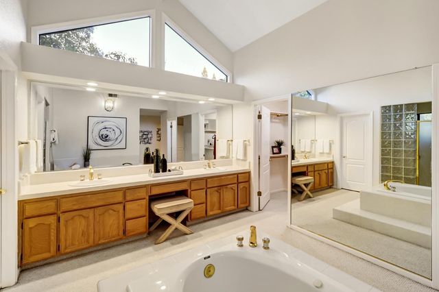 2050 Campton Cir, Gold River, CA 95670