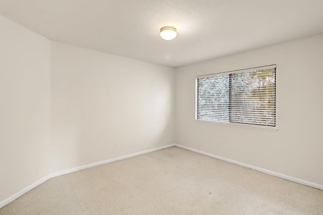 2050 Campton Cir, Gold River, CA 95670