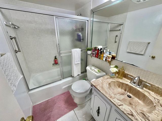 257 S Cypress Road 443, Pompano Beach, FL 33060