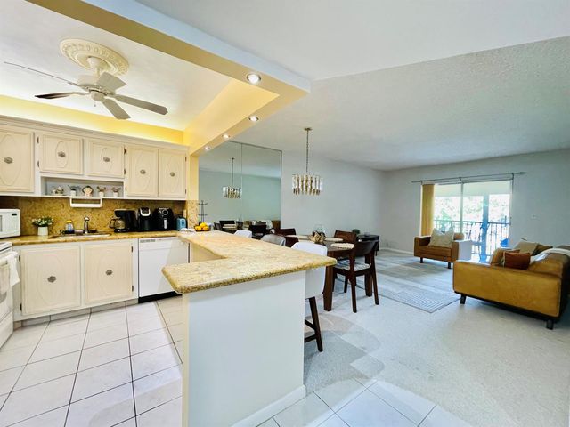 257 S Cypress Road 443, Pompano Beach, FL 33060