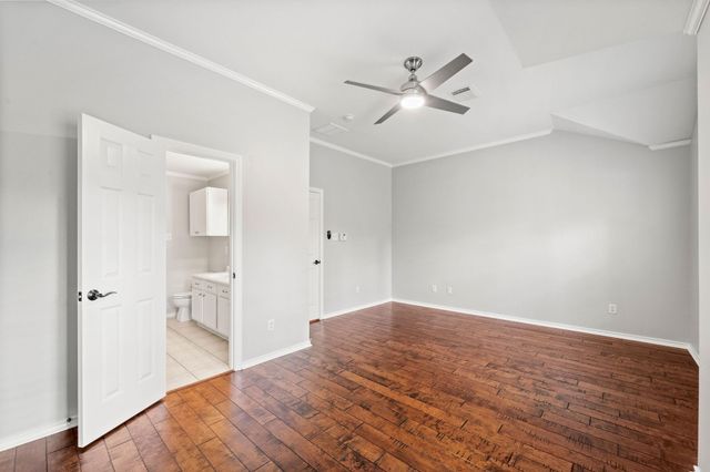 26 Musgrove Place, The Woodlands, TX 77382