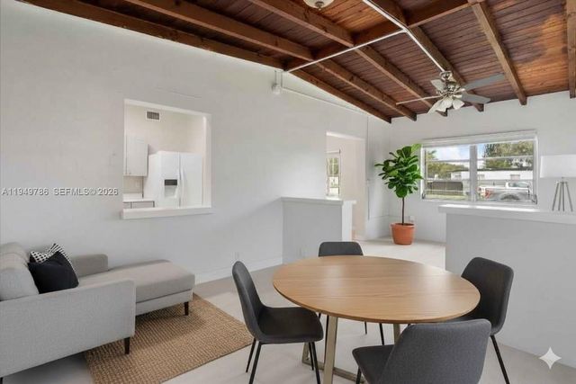 2201 NW 166th St, Miami Gardens, FL 33054