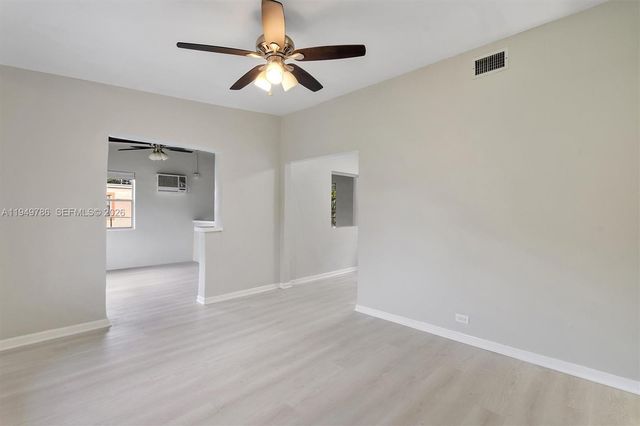 2201 NW 166th St, Miami Gardens, FL 33054