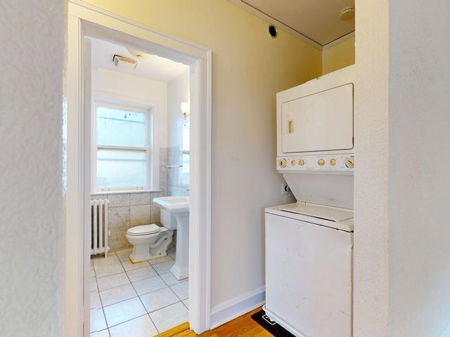 8912 Ewing Avenue 2, Evanston, IL 60203