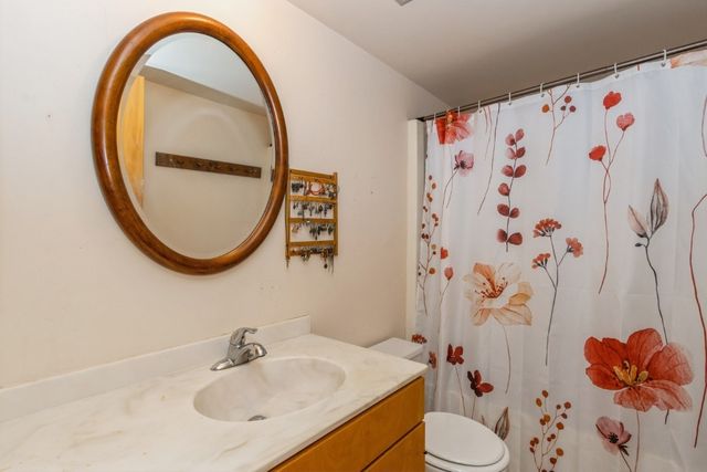 3201 Muscatine Avenue 3, Iowa City, IA 52240