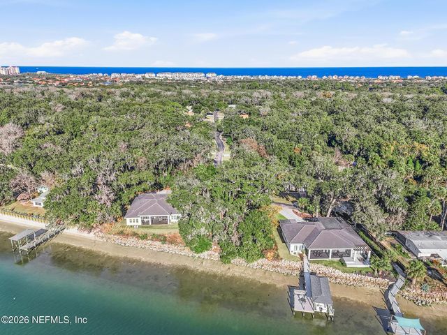 5 RIVER OAKS Way, Palm Coast, FL 32137