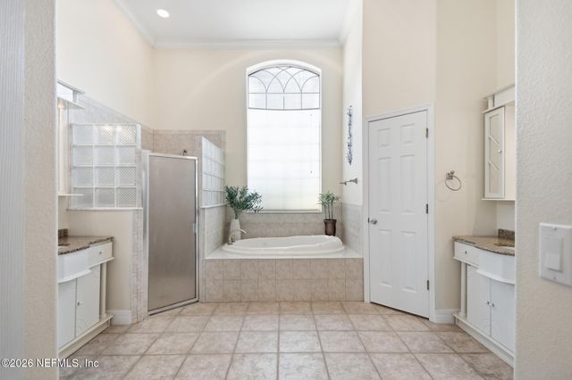 5 RIVER OAKS Way, Palm Coast, FL 32137