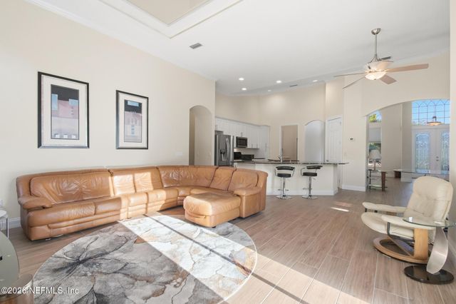 5 RIVER OAKS Way, Palm Coast, FL 32137