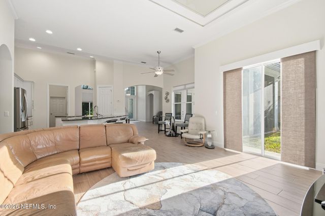 5 RIVER OAKS Way, Palm Coast, FL 32137