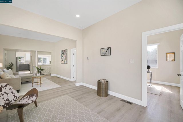 767 47Th St, Oakland, CA 94609