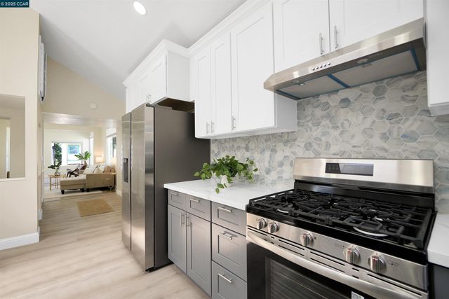 767 47Th St, Oakland, CA 94609