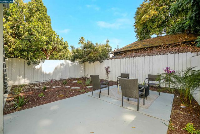 767 47Th St, Oakland, CA 94609