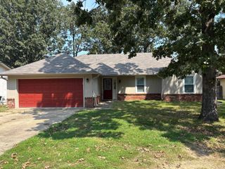112 Sugar Maple Drive, Sherwood, AR 72120
