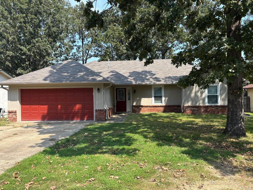 112 Sugar Maple Drive, Sherwood, AR 72120