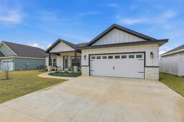 1922 SW 244 DRIVE, Newberry, FL 32669