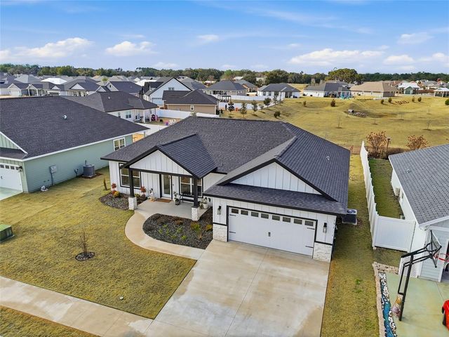 1922 SW 244 DRIVE, Newberry, FL 32669