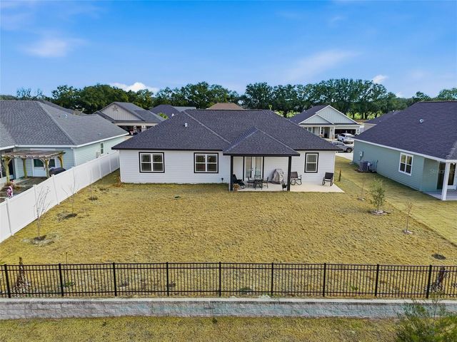 1922 SW 244 DRIVE, Newberry, FL 32669