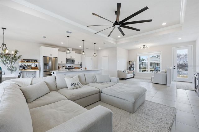 1922 SW 244 DRIVE, Newberry, FL 32669