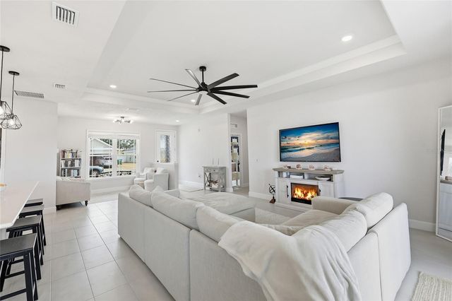 1922 SW 244 DRIVE, Newberry, FL 32669