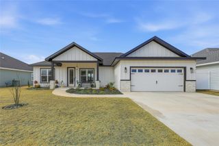 1922 SW 244 DRIVE, Newberry, FL 32669