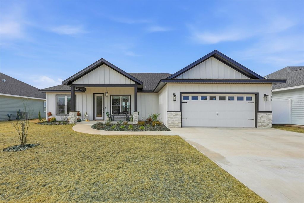 1922 SW 244 DRIVE, Newberry, FL 32669