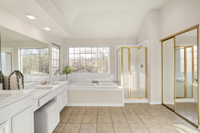 4202 Hearthside Drive, Grapevine, TX 76051