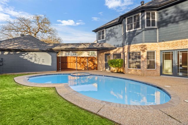 4202 Hearthside Drive, Grapevine, TX 76051