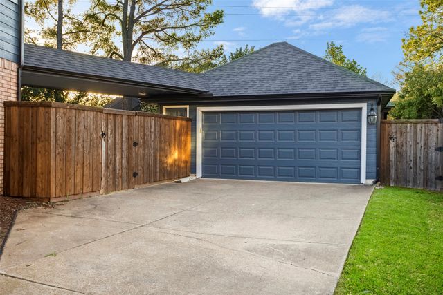 4202 Hearthside Drive, Grapevine, TX 76051