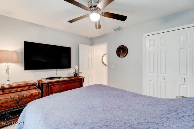 1662 Espanola Avenue, Holly Hill, FL 32117