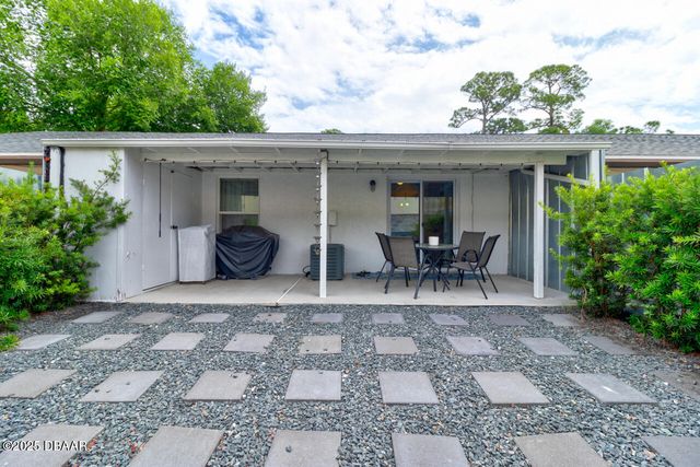 1662 Espanola Avenue, Holly Hill, FL 32117