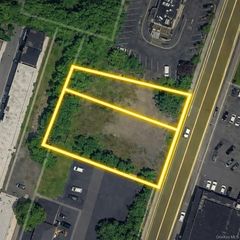 Pleasant Street, Monticello, NY 12701
