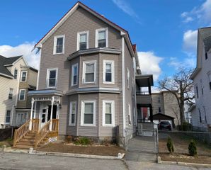 47 Blucher Street, Manchester, NH 03102