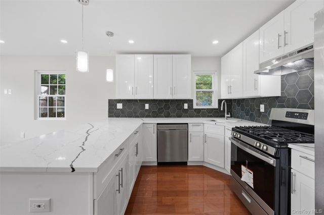 178-41 146th Terrace, Springfield Gardens, NY 11434