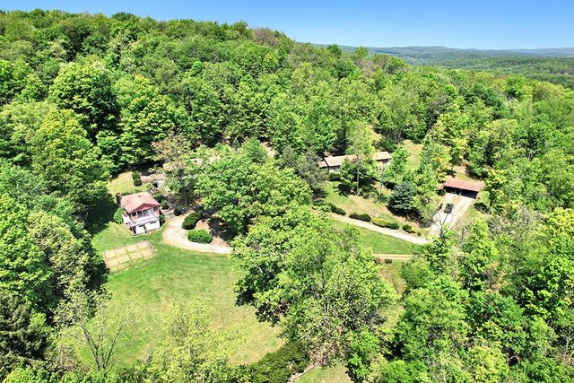 254 Light Ln, Cook Twp, PA 15658