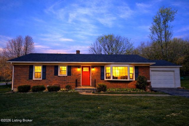 704 McCullum Ave, Elizabethtown, KY 42701