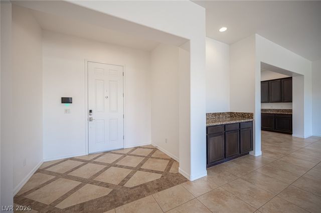 8618 Amber Autumn Street, Las Vegas, NV 89131