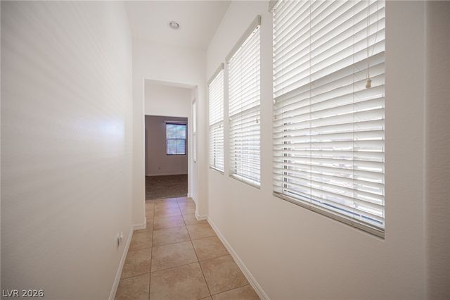 8618 Amber Autumn Street, Las Vegas, NV 89131