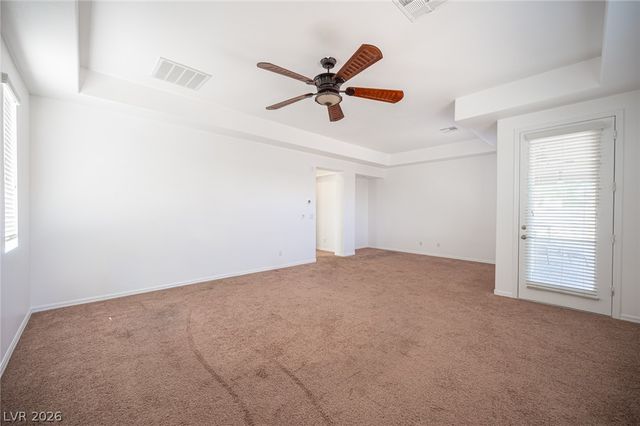 8618 Amber Autumn Street, Las Vegas, NV 89131
